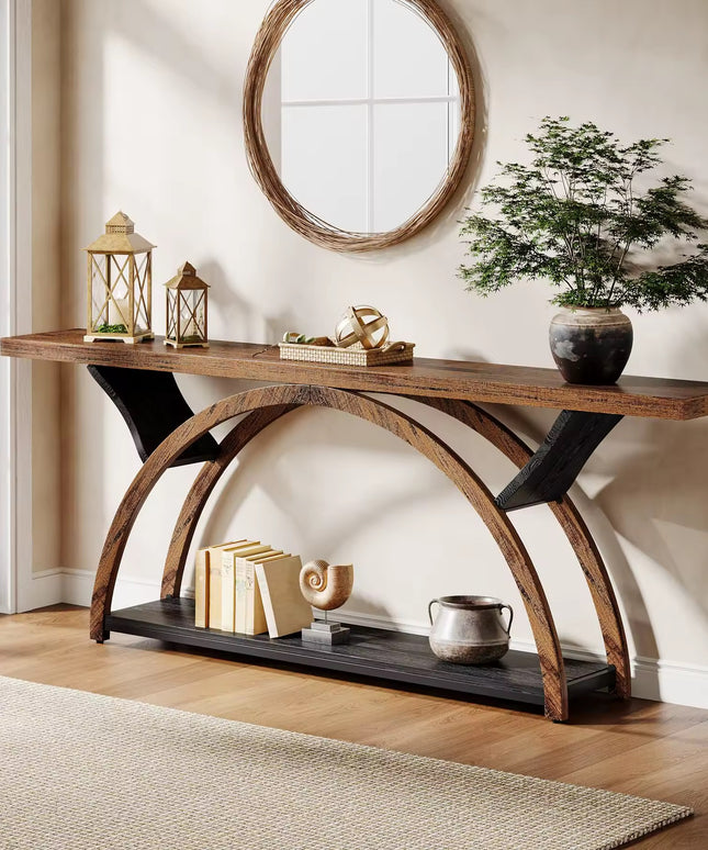 Table console, derrière le canapé avec 2 niveaux d’étagères de rangement pour le salon